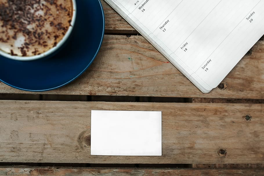 blanc, en blanc, paper, bol de sopa, targeta amb etiqueta blanca, taula, cafè, diari, calendari, targeta, tassa, cafeteria, plat, plantilla de targeta de visita, plantilla buida, targeta de negocis, planificador diari, planificador, plantilla de negoci, negocis, material de fusta, a l'interior, beure, cap gent, natura morta, cafè - beguda, menjar i beguda, còpia espai, tassa de cafè, vista d’angle alt, refresc, directament a sobre, frescor, marró, dia, vaixella, 2K