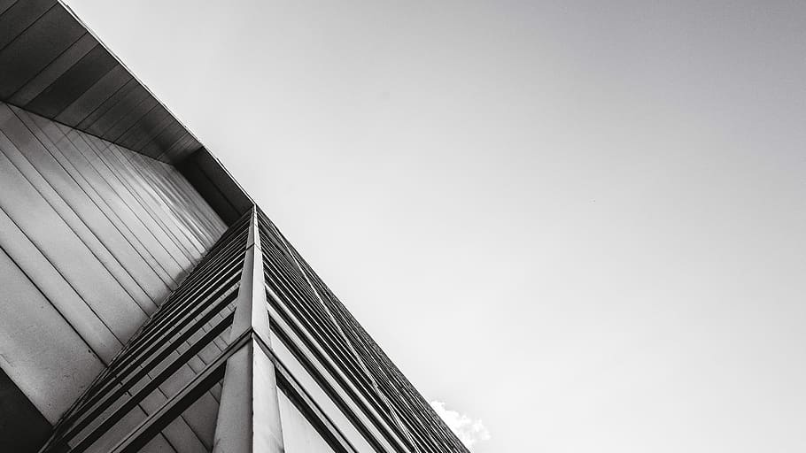 fotografia en angle de baix nivell, edifici, ennuvolat, cel, cuc, foto dels ulls, estructura, arquitectura, núvol, Canadà, ontari, carrer, ciutat, ottawa, finestra, ampli, amunt, minimalisme, mínim, estructura construïda, exterior de l'edifici, vista d’angle baix, còpia espai, dia, cap gent, naturalesa, exterior d’edifici d’oficines, oficina, modern, cel clar, a l'aire lliure, gratacels, vidre - material, alta - alta, directament a sota, 4K