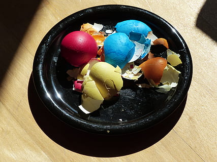 eggshell, egg, easter eggs, colorful, color, paint easter egg, food, remains, garbage, lime, shell, sweet, sweet food, table, still life, food and drink, dessert, ready-to-eat, frozen, freshness, ice cream, dairy product, temptation, frozen food, bowl, indoors, indulgence, no people, close-up, multi colored, tray, frozen sweet food, ice cream sundae, 4K, CC0, public domain, royalty free