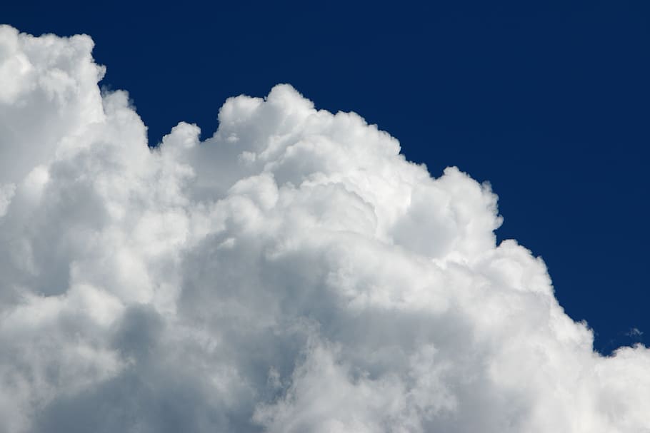 nuvole, cielo, blu, nuvole di cielo, nuvole di cielo blu, estate, cielo blu, cielo nuvole, cumulo, offuscato, cieli, pulito, scena, nuvola - cielo, Cloudscape, atmosfera, nuvoloso, Colore bianco, sfondi, soffice, natura, vento, idilliaco, in alto, bellezza nella natura, scenics - natura, cielo drammatico, morbidezza, nessuno, colore vibrante, la libertà, sopra, astratto, all'aperto, clima, 5K
