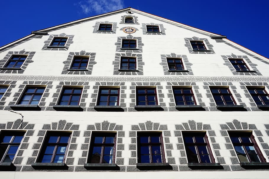hjemmefront, facade, vindue, vej, by, hjem, foran, vej, by, gyde, leubesches hus, Ulm, bygning, arkitektur, krone lane, blå, bygning udvendig, bygget struktur, ingen mennesker, lav vinkel visning, himmel, sollys, dag, skyfri himmel, side om side, natur, i en række, glas - materiale, udendørs, boligområde, lejlighed, 5K