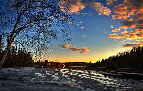 deshielo, puesta de sol, hielo, árbol, nubes, naturaleza, noche, primavera, québec, cielo, nube - cielo, planta, belleza en la naturaleza, paisajes - naturaleza, nadie, color naranja, tranquilidad, escena tranquila, silueta, temperatura fría, invierno, agua, nieve, árbol desnudo, la carretera, al aire libre, 5K, CC0, dominio público, libre de derechos