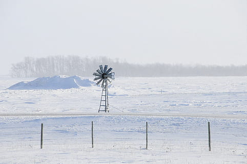 vindmølle, vinter, landskab, landskabet, sne, turbine, landbrug, vind, kold temperatur, miljø, natur, jord, ingen mennesker, himmel, scenics - natur, skønhed i naturen, dag, miljøbeskyttelse, Frosset, hvid farve, udendørs, ro, kopiere plads, brændstof og elproduktion, magt i naturen, sner, snedækket bjerg, 2K, CC0, offentligt domæne, royaltyfrie