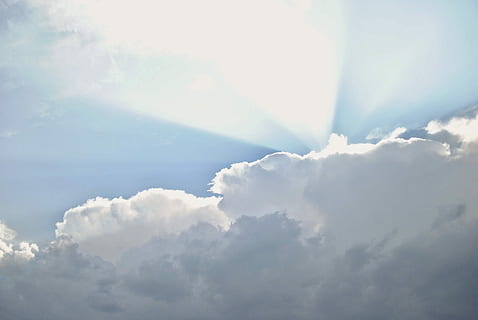 日光, 太陽, 雲, 空, 空雲, 光, 雲空, 青空, 明るい, 天国, 晴天, 雲 - 空, 自然, 天気, 静けさ, きらきら, cloudscape, 雰囲気, 自然の美しさ, 風景 - 自然, のどかな, 白色, 無人, 曇り, 青, ふわふわ, 風, 鮮やかな色, 屋外, 自由, 抽象, 柔らかさ, 上に, 気象学, 明るく照らされた, 1080P, CC0, パブリックドメイン, ロイヤリティフリー