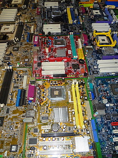 Hauptplatine, Computers, Technologie, die Architektur, Stadt, keine Leute, High Angle View, Gebäudehülle, Gebäude, gebaute Struktur, Transport, Reiseziele, Luftaufnahme, Vollbild, Hintergründe, Wohngegend, Reise, große Höhe, Stadtbild, Transportmittel, draußen, Bürogebäude außen, Wolkenkratzer, 4K, CC0, gemeinfrei, lizenzfrei