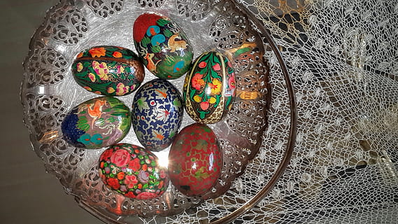 eggeskall, idé, tabeller, multi farget, mønster, innendørs, kunst og Håndverk, ingen folk, blomstermønster, design, stilleben, håndverket, kreativitet, rett over, egg, høy vinkel visning, nærbilde, container, bord, valg, påskeegg, variasjon, dekorasjon, utsmykkede, tak, 2K, CC0, offentlig domene, opphavsrett gratis