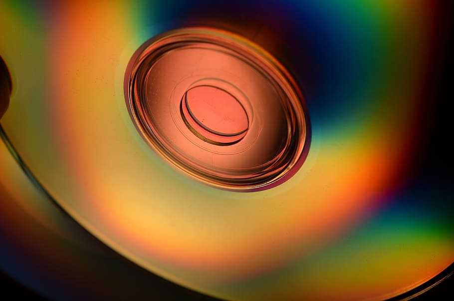 marró, taronja, verd, resum, pintura, cd, disc, ordinador, sistema operatiu, byte, cd cd rom, dades, fitxers, disquet, xarxa, comunicació, primer pla, cap gent, tecnologia, forma, forma geomètrica, multicolor, a l'interior, cercle, lent - instrument òptic, temes de fotografia, natura morta, marc complet, copa, sol objecte, fons, color taronja, il·luminat, bombolla, càmera - equip fotogràfic, 4K