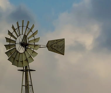 vėjo malūnas, ratas, vėjas, oras, debesys, dangus, vanduo, tradicinis, Žemdirbystė, Kipras, paralimni, Alternatyvi energija, atsinaujinanti energija, aplinkos apsauga, žemas kampo vaizdas, turbina, Vėjo turbina, kuro ir energijos gamyba, debesis - dangus, aplinką, pobūdį, vėjo energija, nėra žmonių, tradicinis vėjo malūnas, dieną, lauke, technologijos, vandens siurblys, tvarius išteklius, kryptis, 2K, CC0, Viešasis domenas, nemokamai