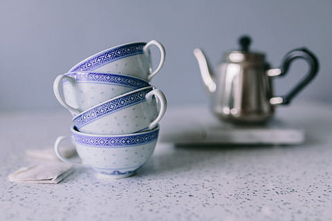 crema, puffs, café, tee, crema de leche, té, vaso, pastel, dulce, taza de té, Galleta, beber, té - bebida caliente, porcelana, vajilla, taza de café, tetera, taza de te, cerámica, café - bebida, enfoque selectivo, comida y bebida, foto de estudio, nadie, adentro, jarra, de cerca, utensilio de cocina, naturaleza muerta, azul, comida, bebida caliente, equipo doméstico, cafetera, 5K, CC0, dominio público, libre de derechos