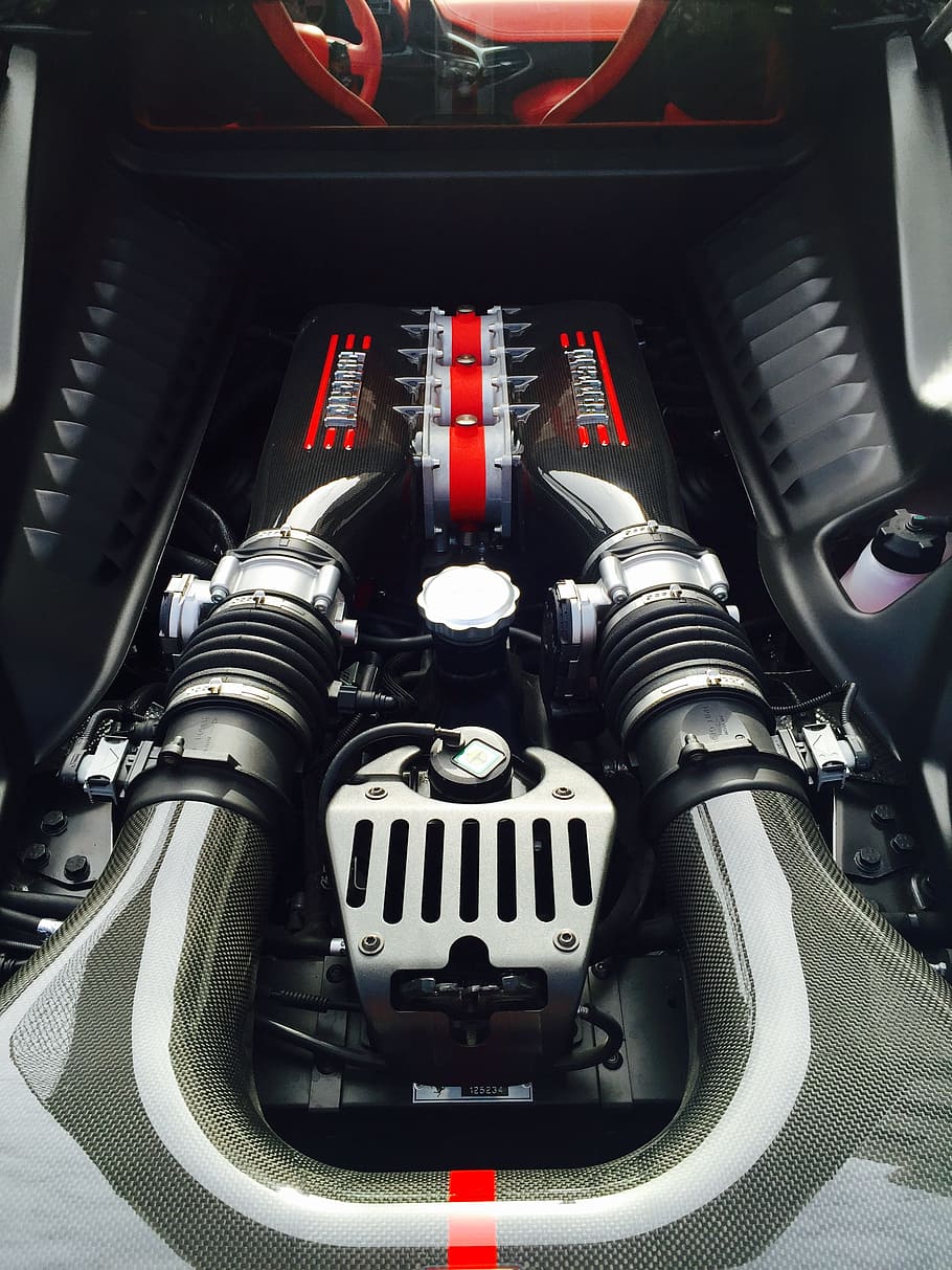 ferrari, speciální, motor, interiér vozidla, způsob dopravy, přeprava, technologie, detail, pozemního vozidla, řízení, nikdo, stroje, číslo, zařízení, kov, uvnitř, auto, leteckého vozidla, kontrolní panel, vysoký úhel pohledu, sdělení, letoun, letecký a kosmický průmysl, stříbrné barvy, 2K
