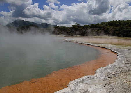 fonte calda, termico, natura, fonte, nazione, paesaggio, nuvole, Nuova Zelanda, acqua, nebbia, lago, Paesaggi, fiume, all'aperto, scaldabagno, nessuno, bellezza nella natura, nuvola - cielo, cielo, scenics - natura, scena tranquilla, primavera calda, geologia, geografia fisica, la tranquillità, scena non urbana, calore - temperatura, vapore, potere in natura, giorno, ambiente, laguna, 2K, CC0, dominio pubblico, privo di copyright