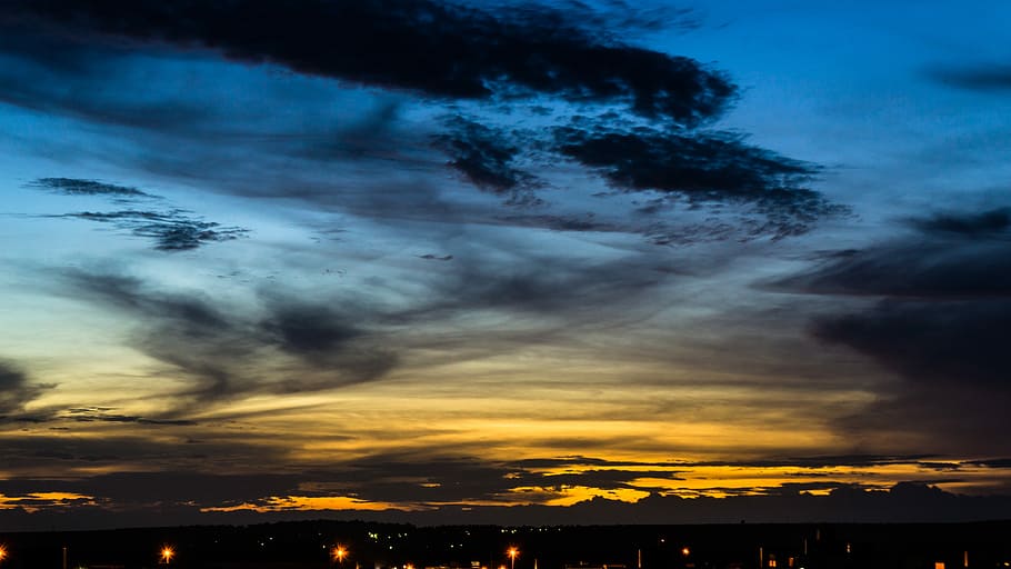 solnedgang, sol, CEU, strand, natur, Eventide, ved solnedgange, Mar, landskab, helligdage, horisont, skønhed, skyer, beira mar, brasilien, daggry, ved, sky - himmel, himmel, scenics - natur, silhuet, skønhed i naturen, dramatisk himmel, arkitektur, ro, rolig scene, ingen mennesker, orange farve, miljø, skumring, idyllisk, by, storm, udendørs, mørk, 4K