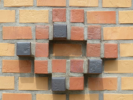 Wand, Klinker, Steinwand, Fassade, Struktur, hauswand, symmetrisch, Muster, Hafenstadt, Vollbild, Backstein, Ziegelwand, gebaute Struktur, Hintergründe, Wandbau - Funktion, die Architektur, rot, keine Leute, Nahansicht, texturiert, gestalten, Design, Tag, Geometrische Figur, mehrfarbig, Kunst und Handwerk, Gebäudehülle, 4K, CC0, gemeinfrei, lizenzfrei
