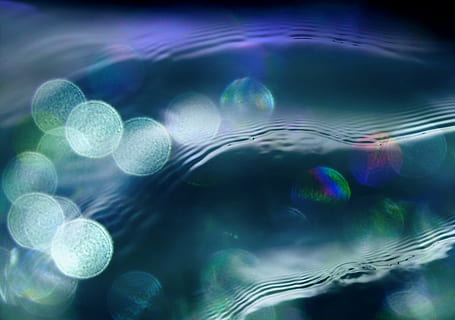 struktur, baggrund, nødblus, bokeh, vand, glimte, farverig, lysreflektioner, spejling, reflekser, mønster, beaded, eiskristalle, lichtspiel, farve, blå, abstrakt, baggrunde, natur, sløret, boble, cirkel, skinnende, væske, videnskab, ingen mennesker, hav, undervands-, form, tæt på, dyre temaer, sfære, hav liv, skønhed i naturen, gennemsigtig, sæbe sud, undersøiske, marine, dyr, multi farvet, 2K, CC0, offentligt domæne, royaltyfrie