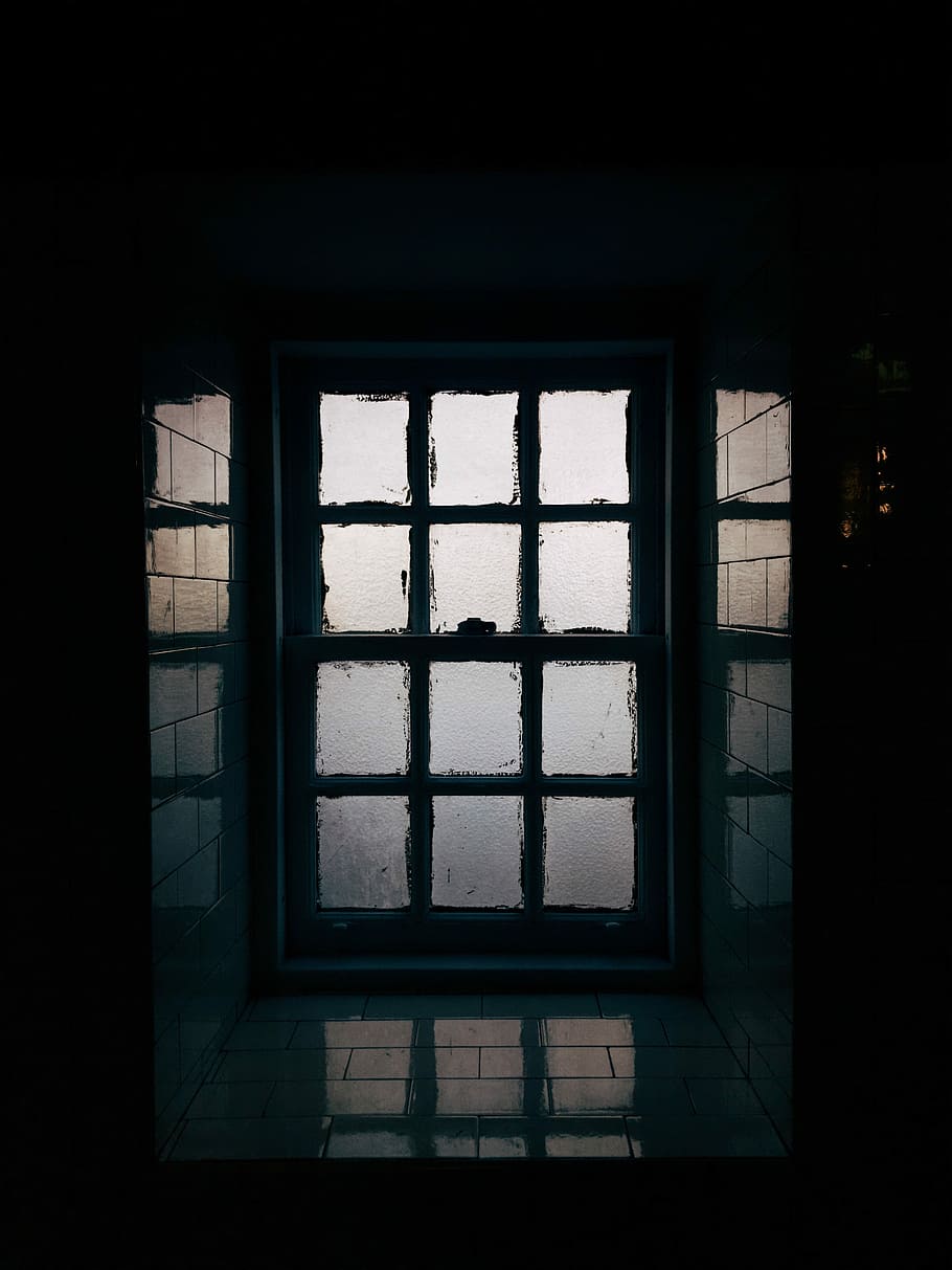 klar, Terrassentür, braun, hölzern, Rahmen, Fenster, Schatten, Reflexion, Licht, dunkel, Glas - Material, drinnen, die Architektur, transparent, keine Leute, gebaute Struktur, Tag, Gebäude, Geometrische Figur, Rechteck, Silhouette, Natur, Sonnenlicht, Haus, gestalten, Glas, Fensterrahmen, 4K