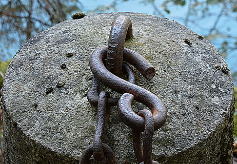 snor, rust, jern, metal, ring, rusten, ingen mennesker, tæt på, dag, tekstureret, fokus på forgrunden, solid, gammel, udendørs, lænke, styrke, natur, rock-objekt, forvitret, klippe, design, træ, jern - metal, 5K, CC0, offentligt domæne, royaltyfrie