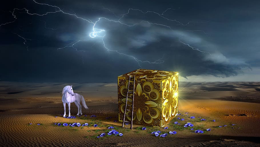 blanc, cavall, groc, il·lustració de caixa, fantasia, desert, cub, flors, cap, endavant, humor, sorra, surrealista, imatge de fantasia, místic, paisatge, composició, muntatge fotogràfic, atmosfera, naturalesa, sec, il·luminació, flaix, núvols, or, blau, l'estat d'ànim del temps, llum solar, duna de sorra, ampli, dunes, atmosfèric, fantàstic, cel, llum, màgia, encantat, Conte de fades, somnis, contes de fades, misteriós, ornament, ornaments, fosc, patró, art, trist, estrany, núvol - cel, tempesta, llamps, poder a la natura, bellesa a la natura, nit, terra, compost digital, medi ambient, comunicació, signe, cel dramàtic, núvol de tempesta, poder, senyal d'advertència, generació de combustible i energia, a l'aire lliure, 4K