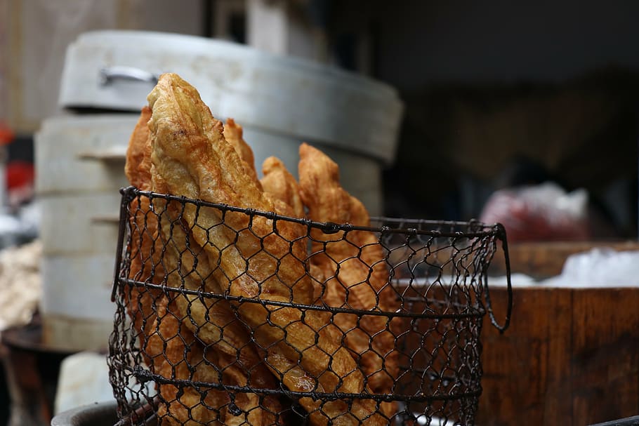 prima colazione, fritta, semplice, cibo, concentrarsi sulle conoscenze acquisite, cibo e bevande, nessuno, avvicinamento, freschezza, temi animali, animale, mammifero, in casa, animali domestici, contenitore, mangiare sano, bestiame, giorno, pane, metallo, agricoltura, domestico, spuntino, 5K