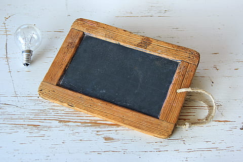 brown, wooden, photo frame, beside, bulb, school, old, plate, learning, old school, learn, student, child, vintage, knowledge, class, black, read, years, historic, teaching, light, idea, concept, chalkboard, frame, rustic, chalk, lightbulb, teach, think, energy, drawing, symbol, blackboard, draw, write, lamp, plan, sketch, genius, creativity, inspiration, strategy, business, education, solution, success, wood - material, indoors, no people, table, high angle view, still life, board, cutting board, simplicity, close-up, studio shot, wood, book, copy space, shape, blank, wood grain, 2K