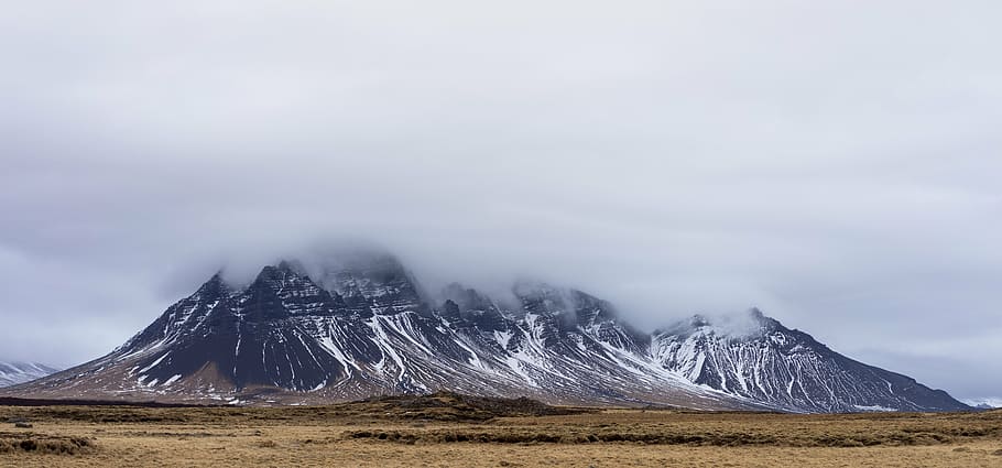 landskabsfoto, bjerg, skyer, landskab, natur, udendørs, klippe, spids, sne, højland, alpine, tåge, vejr, regnfuld, bjergkæde, scenics, kold temperatur, vinter, ingen mennesker, dag, sky - himmel, miljø, himmel, skønhed i naturen, scenics - natur, rejsemål, jord, overskyet, rejse, snedækket bjerg, is, bjergtop, lagune, magt i naturen, 5K