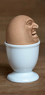 donald trump egg, copa de peu, iman, cara, cara d'ou, tasses d'ou, fotografia alimentària, muntatge, fer una cara, manipulació, Photoshop, menjar, ous de pollastre, menjar i beguda, a l'interior, taula, primer pla, frescor, bol, material de fusta, marró, natura morta, cap gent, benestar, alimentació saludable, sol objecte, ou, vaixella, centrar-se en primer pla, esmorzar, Color blanc, ous, temptació, 2K, CC0, domini públic, lliure de regalies
