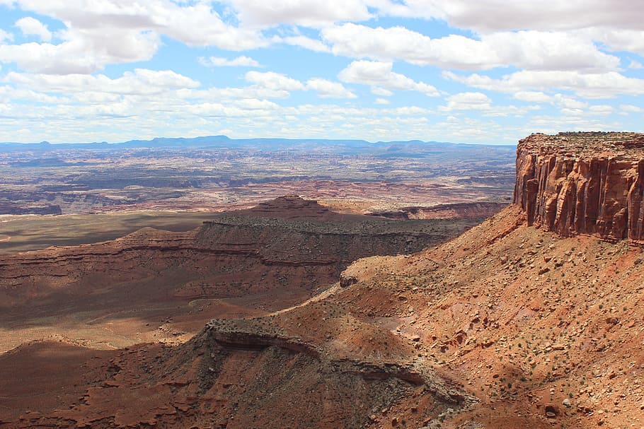 Utah, nuvole, paesaggio, deserto, canyon, rosso, arenaria, trascurare, scenics - natura, nuvola - cielo, formazione rocciosa, ambiente, roccia, destinazioni di viaggio, roccia - oggetto, scena tranquilla, bellezza nella natura, montagna, scena non urbana, la tranquillità, geologia, geografia fisica, solido, cielo, viaggio, natura, clima, nessuno, clima arido, catena montuosa, all'aperto, formazione, eroso, paesaggio drammatico, 5K