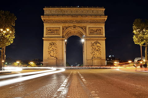 Arco di Trionfo, arco, triomphe, Parigi, Francia, città, turismo, monumento, famoso, capitale, urbano, champs, elysees, Champs Élysées, storia, storico, europeo, parigino, Torre, giro turistico, struttura, francese, illuminato, architettura, notte, movimento, sentiero leggero, strada, mezzi di trasporto, velocità, destinazioni di viaggio, lunga esposizione, struttura costruita, movimento sfocato, memoriale, nessuno, all'aperto, 720P, CC0, dominio pubblico, privo di copyright