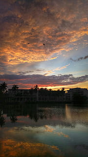 paisaje, nube, el paisaje, cielo, puesta de sol, reflexión, agua, belleza en la naturaleza, escena tranquila, scenics, nube - cielo, paisajes - naturaleza, tranquilidad, color naranja, naturaleza, lago, nadie, idílico, frente al mar, escena no urbana, arquitectura, árbol, cielo dramático, al aire libre, 4K, CC0, dominio público, libre de derechos