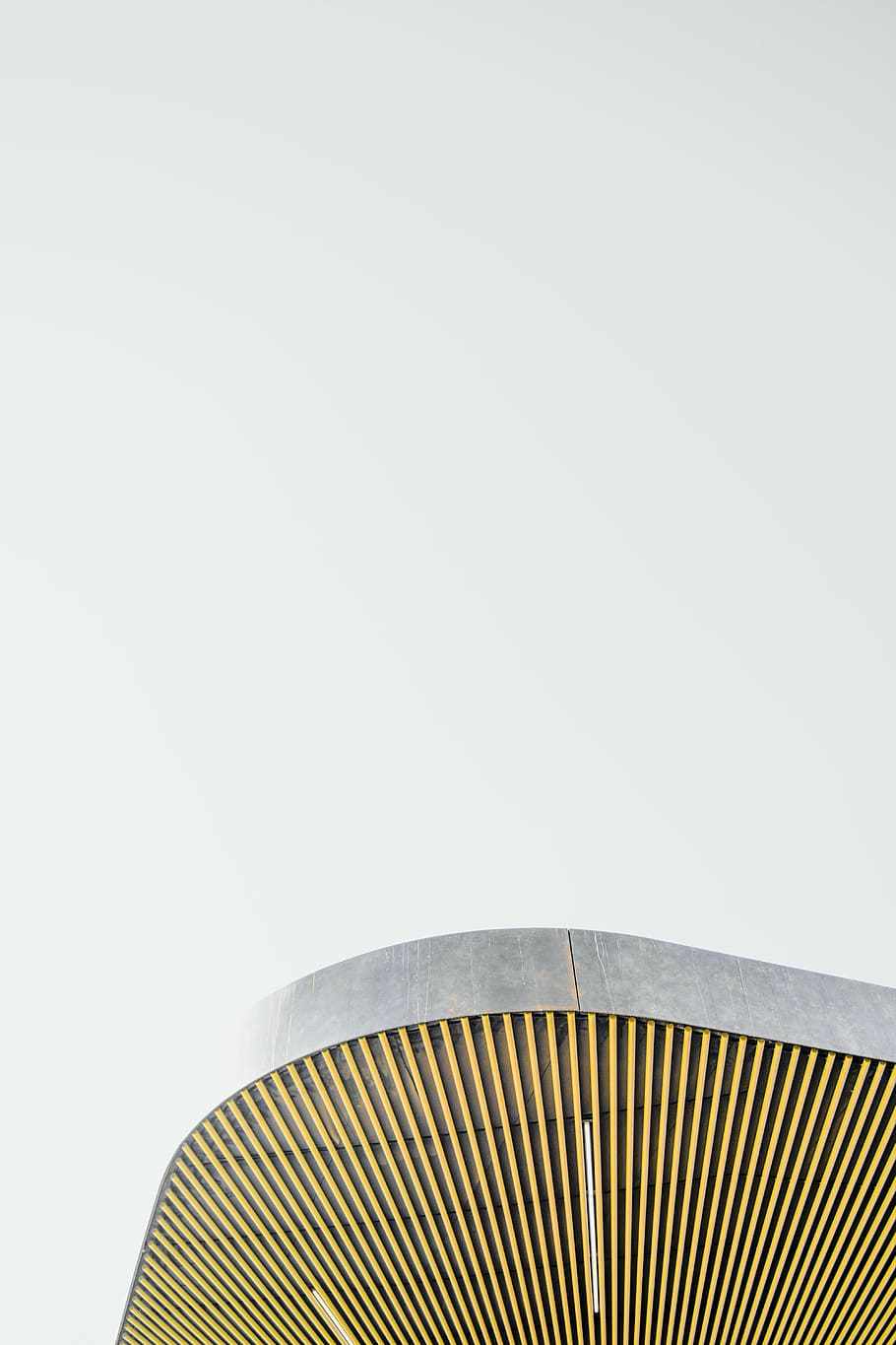 Senza titolo, architettura, costruzione, infrastruttura, struttura, istituzione, linea, copia spazio, girato in studio, in casa, sfondo bianco, nessuno, modello, natura morta, singolo oggetto, avvicinamento, a strisce, caratteristica della parete, grigio, ventaglio, ritagliare, struttura costruita, due oggetti, semplicità, design, Colore bianco, pieghevole, color argento, 5K