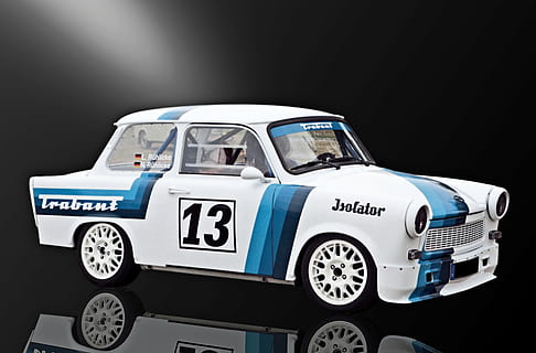 auto, vecchi tempi, vecchio, satellitare, mobile orientale, sport, concorrenza, velocità, gara sportiva, veicolo terrestre, motorsport, motore, ruota, energia, pista automobilistica, veicolo a motore, modo di trasporto, girato in studio, mezzi di trasporto, sfondo nero, blu, in casa, numero, Colore bianco, in stile retrò, nessuno, grigio, tempo, copia spazio, metallo, auto da corsa, cromo, 4K, CC0, dominio pubblico, privo di copyright
