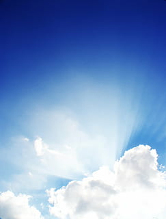 Basso, angolo, medio, nuvoloso, cielo, nuvole, blu, natura, sole, estate, contro il giorno, mattina, bianca, luci, contrasto, paesaggio, riflessi di luce, tempo metereologico, sfondi, aria, giorno, nuvola - cielo, all'aperto, luce del sole, Cloudscape, stratosfera, Paradiso, cumulo, bellezza nella natura, la tranquillità, Inquadratura dal basso, scenics - natura, nessuno, idilliaco, scena tranquilla, Colore bianco, fotogramma intero, copia spazio, meteorologia, morbidezza, sopra, 2K, CC0, dominio pubblico, privo di copyright