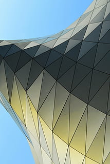 architektonisch, Fotografie, braun, Gebäude, ohne Titel, die Architektur, abstrakt, Design, Winkel, Kunst, Geometrie, Dreieck, Kurve, Blau, grau, vertikaler Hintergrund, Hintergrund, android hintergrund, Android Wallpaper, Flachwinkelansicht, Himmel, gebaute Struktur, Gebäudehülle, klarer Himmel, keine Leute, Muster, Natur, Tag, Bürogebäude außen, Büro, modern, Glas - Material, Reflexion, draußen, Stadt, Wolkenkratzer, direkt darunter, 5K, CC0, gemeinfrei, lizenzfrei
