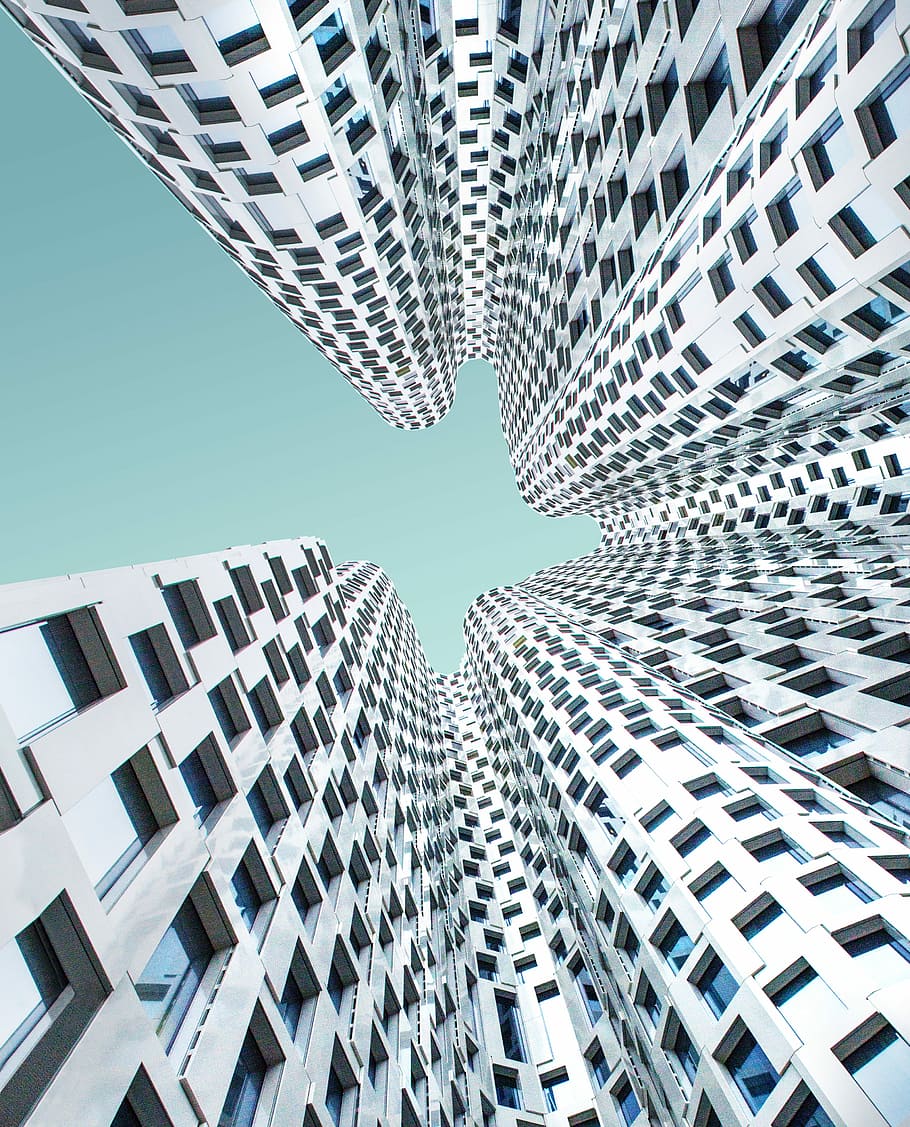 Basso, vista d'angolo, grattacielo, edifici, foto ad angolo basso, grigio, costruzione, prese, giorno, modello, bianca, alzavola, forma, esterno dell'edificio, struttura costruita, architettura, cielo, moderno, città, Inquadratura dal basso, edificio per uffici esterno, alto - alto, finestra, nessuno, Torre, ufficio, natura, futuristico, blu, composito digitale, direttamente sotto, appartamento, 4K