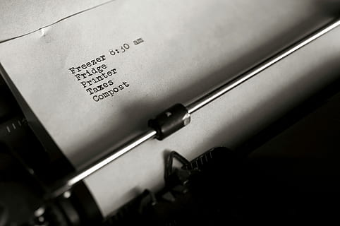 kertas printer, mesin tik, kertas pada mesin tik, teks, mengetik, kertas, mencetak, pena, komunikasi, penulisan, alat tulis, dokumen, orang-orang, tulisan tangan, korespondensi, dalam ruangan, tinta, teknologi, merapatkan, surat, bisnis perusahaan, pulpen, kantor, pesan, bentuk komunikasi, 4K, CC0, domain publik, bebas royalti