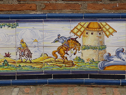 dlaždice, keramický, la mancha, obraz, azulejo, Španělsko, kastilie, hrnčířství, don quijote, cervantes, středověk, rytíř, těsnění, kůň, větrný mlýn, prát se, zastoupení, umění a řemesla, lidské zastoupení, tvořivost, stavba, nikdo, architektura, mužská podobnost, den, nástěnný prvek, ženská podobnost, exteriér budovy, vícebarevné, řemeslo, nástěnná malba, zvířat, venku, 4K, CC0, veřejná doména, bez autorských práv