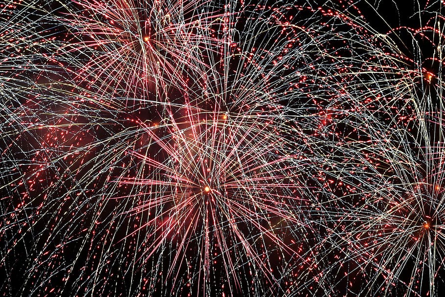 fotografie aproape, roșu, focuri de artificii, a închide, fotografie, abstract, explodează, fundaluri, celebrare, foc de artificii - obiect de om, noapte, foc de artificii, luminos, culoare neagră, model, nici o persoana, iluminat, mişcare, arta culturii și divertismentului, vedere unghiulară joasă, eveniment, expunere lungă, mișcare încețoșată, cer, scântei, natură, ușoară, 1080P