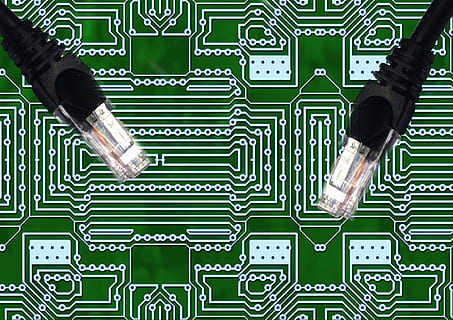negru, cablu Ethernet, verde, placă de circuit, bord, dop, Electronică, reţea, conectați, cabluri de rețea, Internet, aceasta, ştiinţă, tehnologie, combustibil și generarea de energie electrică, mediu inconjurator, sănătate și medicină, Culoarea verde, conservarea mediului, industrie, sticla, în interior, experiment științific, recipient, probleme de mediu, nici o persoana, reciclare, inovație, natură, electricitate, echipament, alegere, resurse durabile, poluare, 1080P, CC0, domeniu public, fără drepturi de autor
