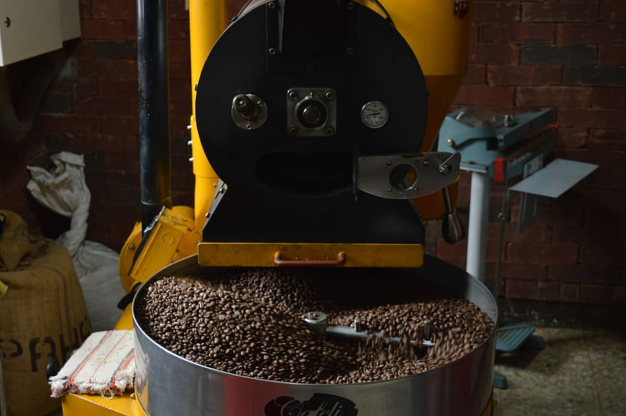 torrador de café, foto, Preto, cinzento, café, esmerilhamento, máquina, grão de café, assado, industrial, torrefação, máquinas, o negócio, tecnologia, ninguém, indústria, dentro de casa, fechar-se, abundância, equipamento, comida e bebida, metal, fábrica, focar em primeiro plano, dia, equipamento industrial, grande grupo de objetos, peça da máquina, café - bebida, Comida, 2K