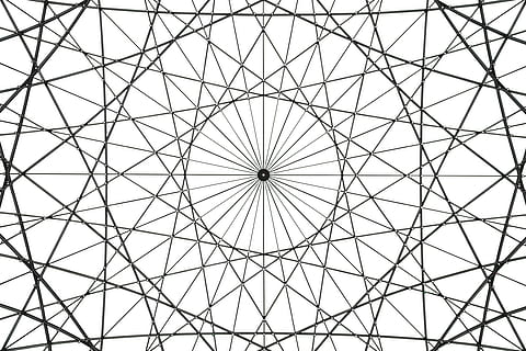 architecture, bâtiment, Infrastructure, structure, lignes, modèle, Forme géométrique, arrière-plans, conception, structure construite, forme, plein cadre, personne, cercle, plafond, à l'intérieur, abstrait, faible angle de vue, directement en dessous, texturé, moderne, forme de triangle, complexité, ciel, 4K, CC0, domaine public, libre de droits