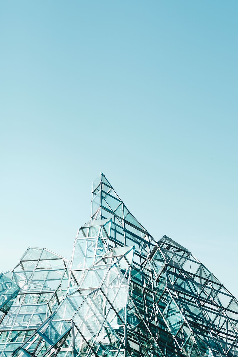 gris, construcció d’acer, cel blau, foto, de gran alçada, edifici, vidre, marc, construcció, arquitectura, cel, monument, blau, art, escultura, resum, oslo, noruega, estructura, mínim, agut, vora, europa, estructura construïda, cel clar, vista d’angle baix, còpia espai, dia, cap gent, naturalesa, metall, a l'aire lliure, exterior de l'edifici, patró, industria de la construcció, lloc de construcció, alta - alta, desenvolupament, connexió, 5K