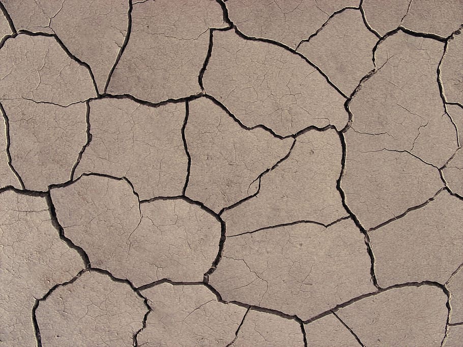 sequera, desert, patró, terreny erm, geologia, superfície de la terra, argila, sec, clima, àrid, escriptori, sòl, fang, trencat, pols, medi ambient, escalfament global, temps, rock, esquerdat, clima àrid, marc complet, fons, escenics - natura, patró natural, terra, textura, estèril, cap gent, qüestions ambientals, dia, naturalesa, terrenys extrems, a l'aire lliure, 2K