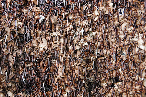 troncos de madera gris, textura, moho, grunge, antiguo, grapas, metal, sucio, vendimia, superficie, rústico, marrón, papel, antecedentes, de cerca, fotograma completo, abundancia, gran grupo de objetos, nadie, día, al aire libre, animal, material de madera, vista de alto ángulo, pez, comida, seco, Mariscos, pescado seco, colgando, comida y bebida, naturaleza, industria pesquera, 1080P, CC0, dominio público, libre de derechos