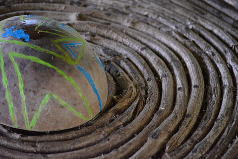 mestieri, indiani, amazon, nessuno, avvicinamento, in casa, concentrico, giorno, modello, messa a fuoco selettiva, fotogramma intero, forma geometrica, sfondi, cerchio, strutturato, natura, forma, spirale, natura morta, legno - materiale, concentrarsi sulle conoscenze acquisite, contenitore, 5K, CC0, dominio pubblico, privo di copyright