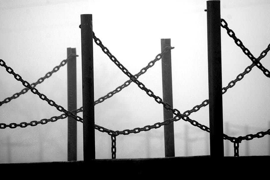 Chains, Fog, Light, fog, light, barbed wire, security, prison, protection, safety, razor wire, fence, metal, barrier, boundary, chain, no people, architecture, punishment, day, close-up, focus on foreground, building, social issues, nature, outdoors, exclusion, 4K