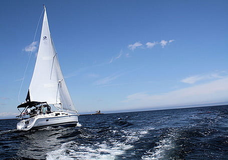 Boot, Meer, Segelboot, Abbildungen, Objekte, Menschen, Jahreszeiten, Sport, Ozean, Segeln, Wasserfahrzeug, Segelschiff, Himmel, Transport, Wasser, Transportmittel, Reise, Yacht, Urlaub, Urlaube, Bewegung, Regatta, Luxus, Horizont, Horizont über Wasser, draußen, Wind, 720P, CC0, gemeinfrei, lizenzfrei