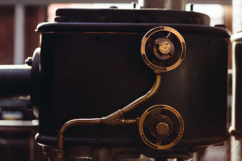 old, machine, valve, machine, old, valve, close-up, focus on foreground, no people, metal, indoors, technology, retro styled, antique, still life, machinery, arts culture and entertainment, music, photography themes, day, industry, machine part, single object, the past, 5K, CC0, public domain, royalty free