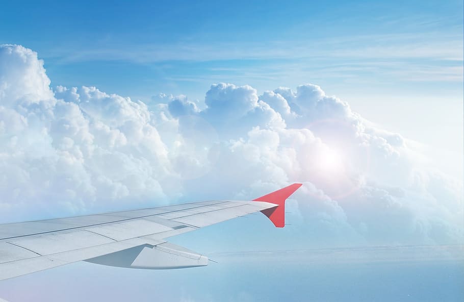 fly, flyvende, Sky, fred, himmel, landskabet, billedvisning, azurblå, rejse, luften, vinger, transportmidler, sky - himmel, blå, luftfartøj, flyvinger, transportform, ingen mennesker, på farten, Midt i luften, natur, bevægelse, dag, skønhed i naturen, sollys, miljø, meteorologi, over, 1080P
