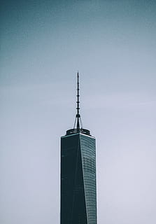gris, pintado, edificio, tiempo de día, torre gris de gran altura, fotografía aérea, edificio alto, arquitectura, torre, estructura, rascacielos, escena urbana, ciudad, altura maxima, estructura construida, cielo, exterior del edificio, edificio de oficinas, paisaje urbano, negocio, lugar famoso, moderno, horizonte urbano, nadie, copia espacio, cielo limpio, naturaleza, viaje, vista de ángulo bajo, al aire libre, edificio de oficinas exterior, turismo, destinos de viaje, aguja, alto, 8K, CC0, dominio público, libre de derechos