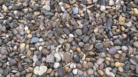 sten, rullesten, småsten, overflade, have, terrasse, struktur, Steinchen, væk, strandsten, baggrund, overflod, stor gruppe af objekter, fuld ramme, sten - objekt, baggrunde, dag, sten-, klippe, ingen mennesker, solid, høj vinkel visning, natur, udendørs, stilleben, jord, direkte over, tæt på, mønster, strand, 2K, CC0, offentligt domæne, royaltyfrie