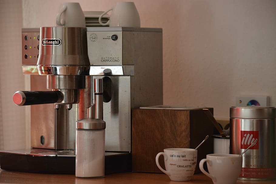 màquina, cafè, cuina, espresso, benefici de, beure, cafè - beguda, Cafetera, cafeteria, cafeïna, tassa, maquinària, cappuccino, menjar i beguda, a l'interior, preparació, cafetera exprés, cap gent, tecnologia, aparell, tassa de cafè, negocis, material de fusta, refresc, primer pla, 5K